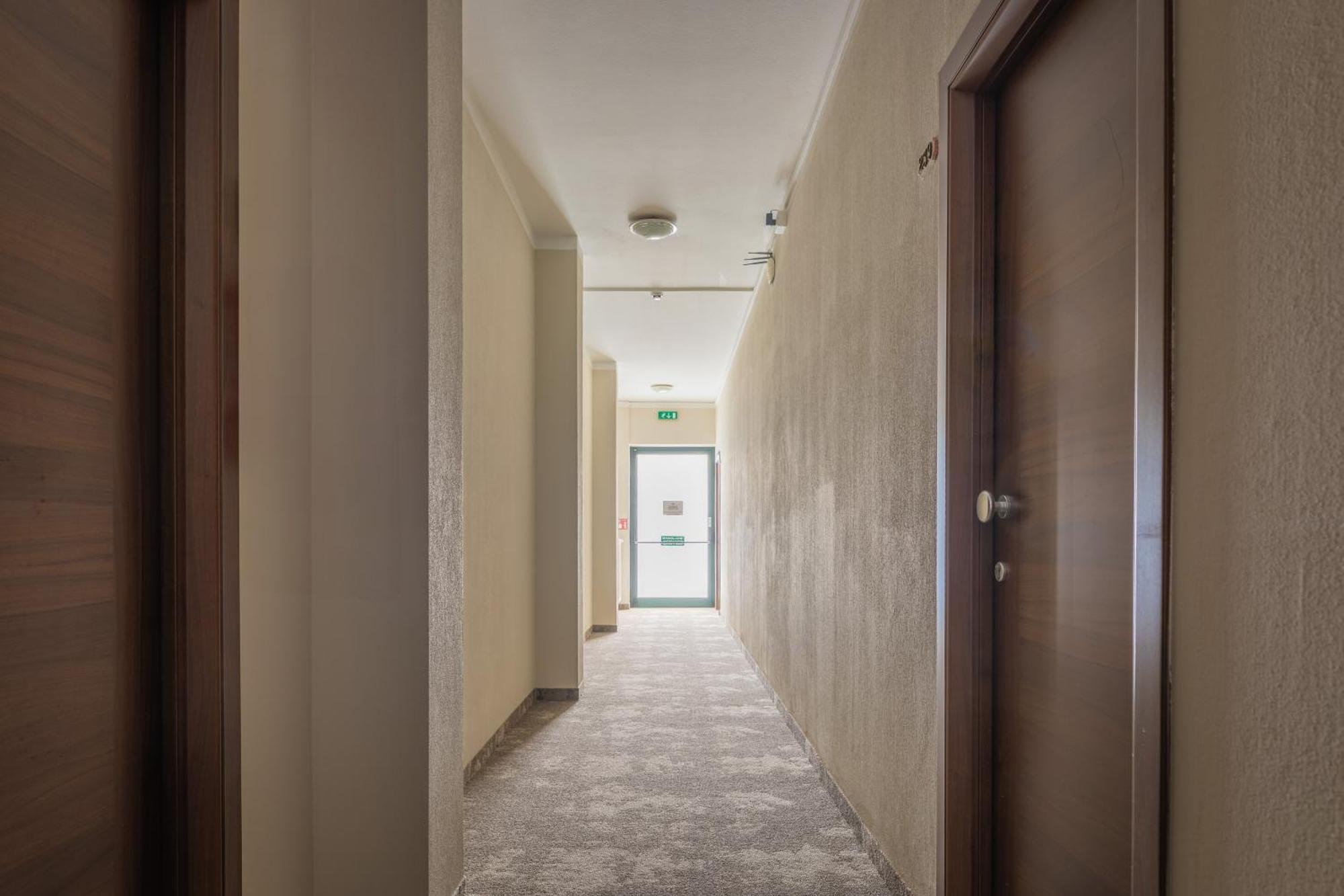 Hotel Cristallo ريولو تيرمي المظهر الخارجي الصورة