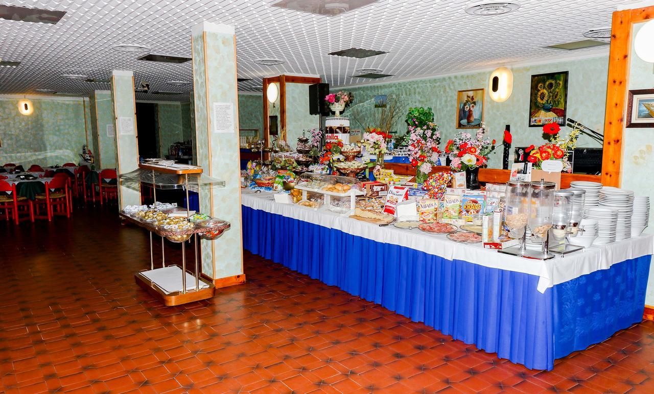 Hotel Cristallo ريولو تيرمي المظهر الخارجي الصورة