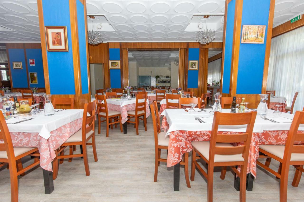 Hotel Cristallo ريولو تيرمي المظهر الخارجي الصورة