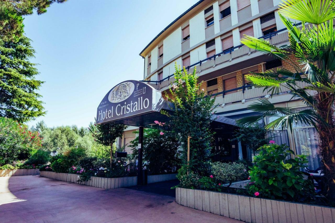 Hotel Cristallo ريولو تيرمي المظهر الخارجي الصورة
